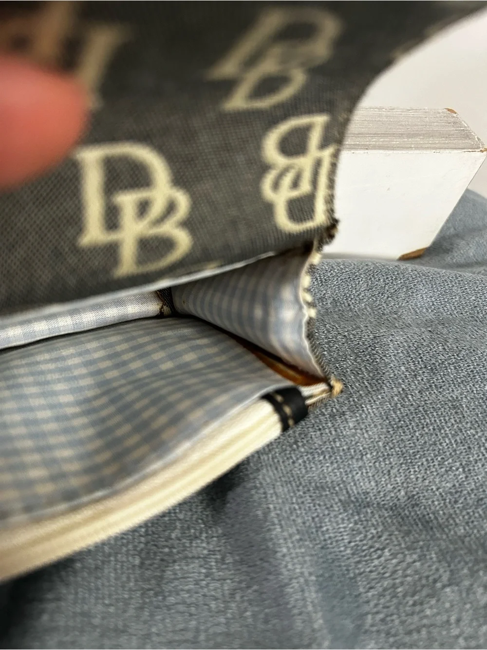 Dooney and Bourke mini wallet ID card holder *VINTAGE*
